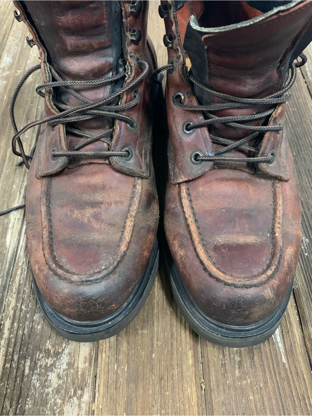 Red Wing Shoes Men's Rustic Brown Leather Moc Toe Work Boots - Picture 5 of 10